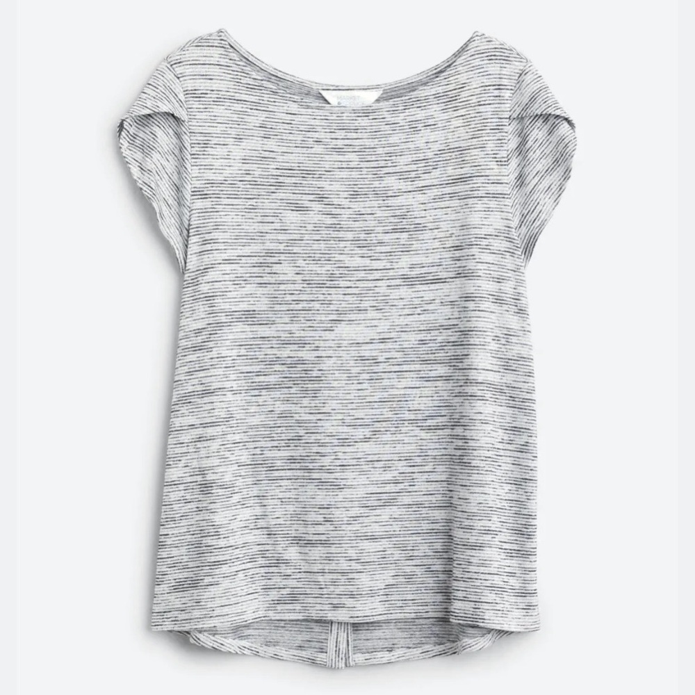 Small Petite Market & Spruce Button Back Top